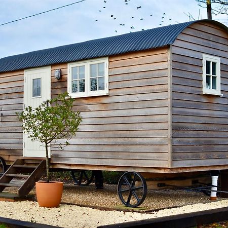 The Deer Hut Apartment Burpham Exterior photo